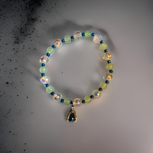 Green and Blue Dragon claw Bracelet~ 7 inches - Picture 1 of 1